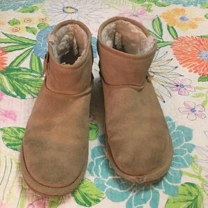 Ugg ankle boots, ladies size 8